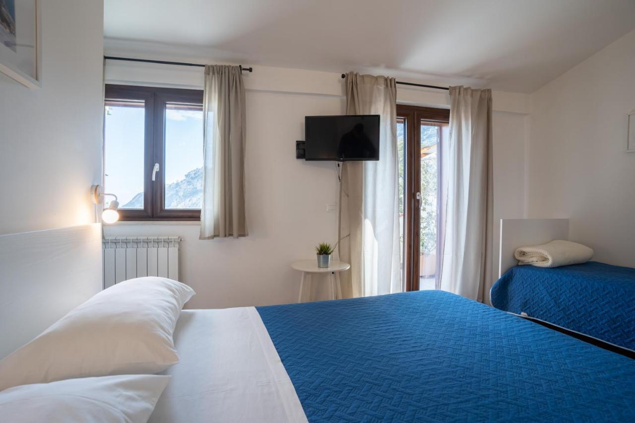 Casa Dell'Escursionista Bed and Breakfast Cerchiara di Calabria Exteriör bild