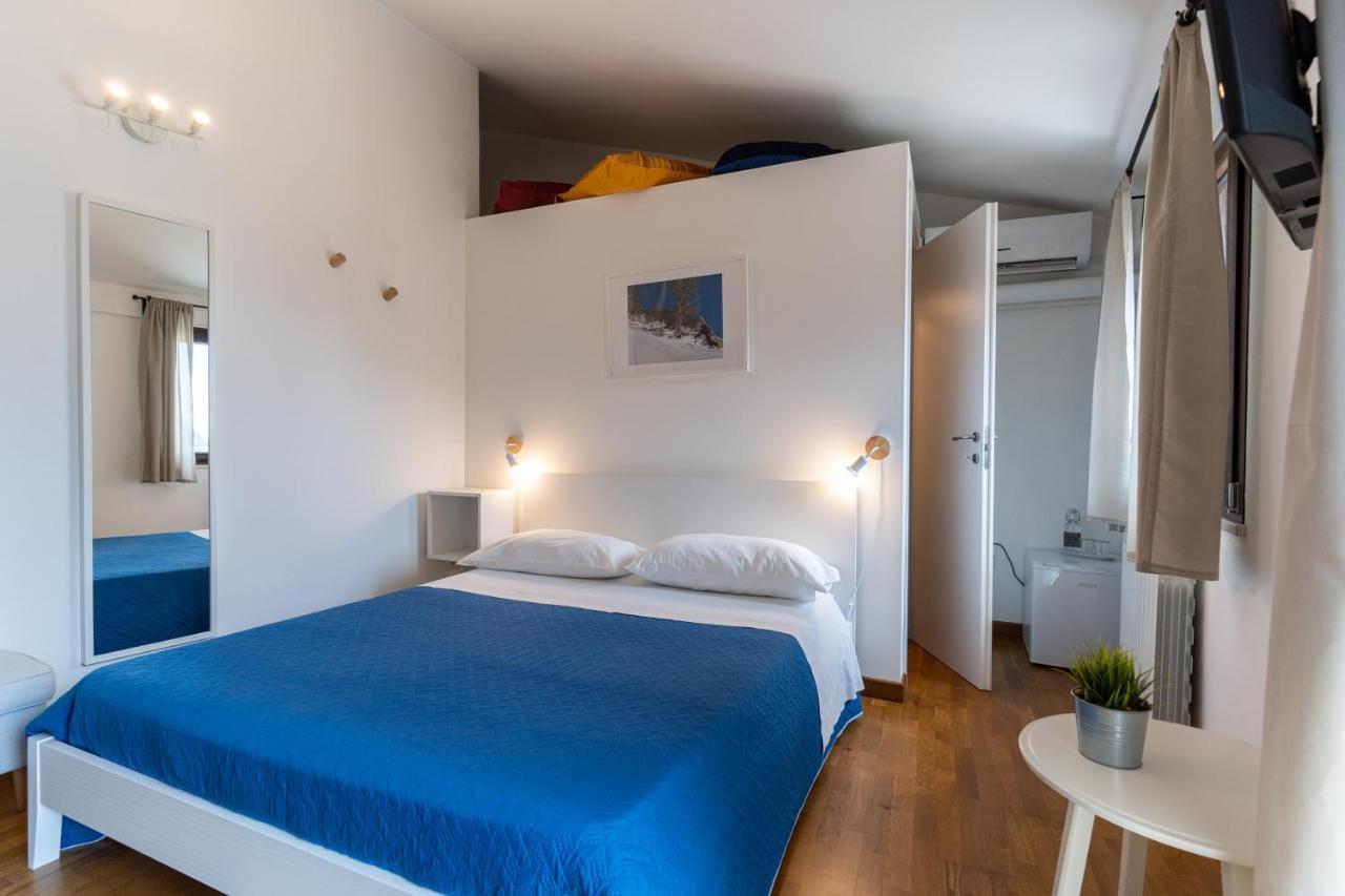 Casa Dell'Escursionista Bed and Breakfast Cerchiara di Calabria Exteriör bild