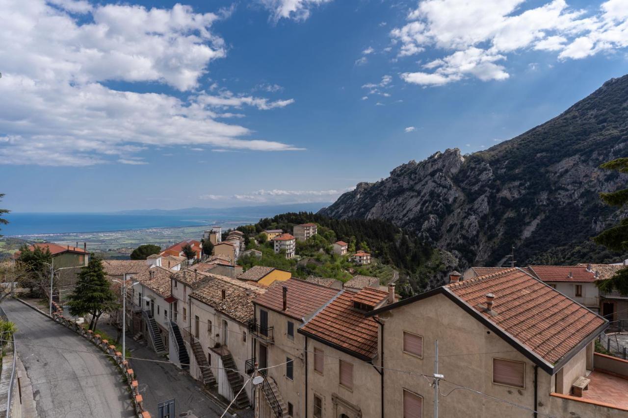 Casa Dell'Escursionista Bed and Breakfast Cerchiara di Calabria Exteriör bild